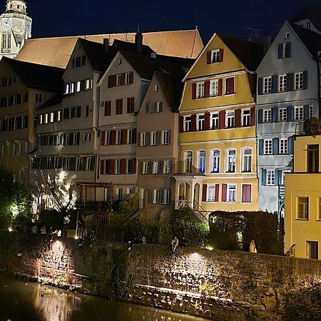 Stadtnahes Gaestezimmer Im Penthouse Bei Esi Tübingen Exterior foto