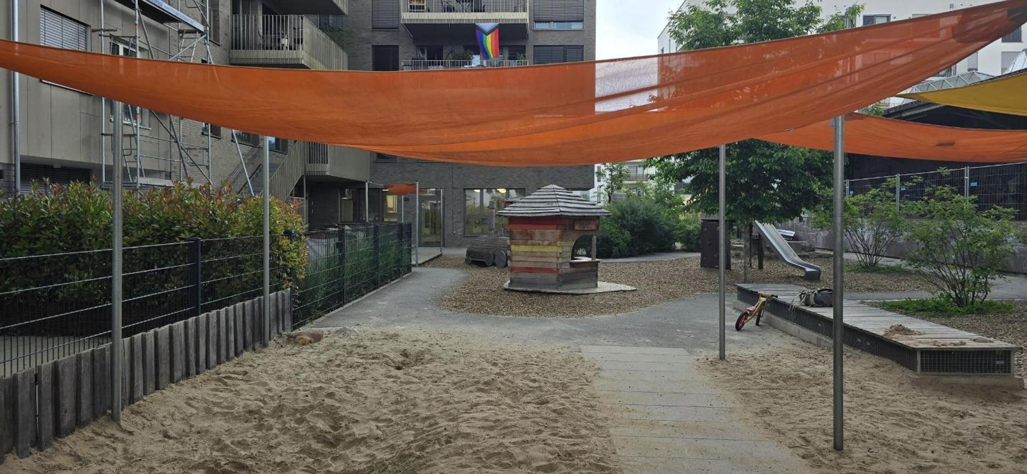 Stadtnahes Gaestezimmer Im Penthouse Bei Esi Tübingen Exterior foto